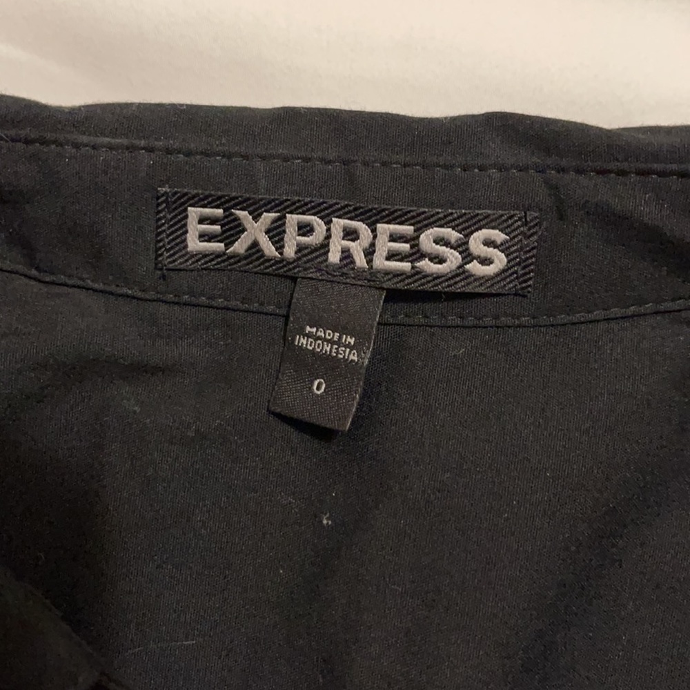 Express Dress - Picture 5 of 5